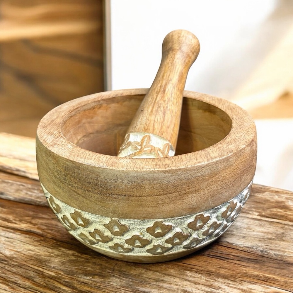 HAND-CARVED MANGO WOOD MORTAR & PESTLE SET — MADE IN INDIA